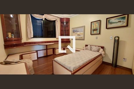 Apartamento à venda com 266m², 3 quartos e 2 vagas Apartamento à venda com 266m², 3 quartos e 2 vagasQuarto