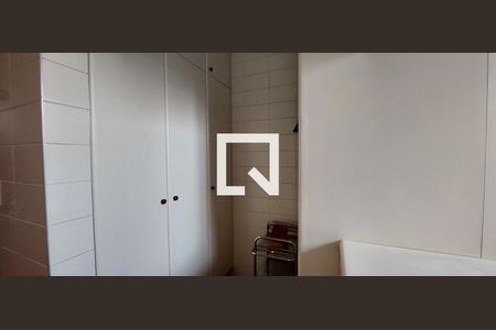 Apartamento à venda com 266m², 3 quartos e 2 vagas Apartamento à venda com 266m², 3 quartos e 2 vagasCozinha