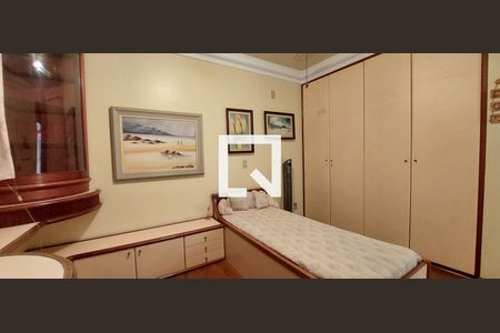 Apartamento à venda com 266m², 3 quartos e 2 vagas Apartamento à venda com 266m², 3 quartos e 2 vagasQuarto