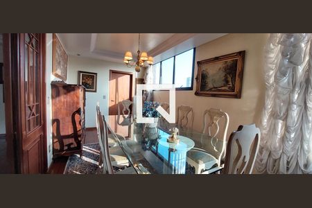 Apartamento à venda com 266m², 3 quartos e 2 vagas Apartamento à venda com 266m², 3 quartos e 2 vagasCozinha