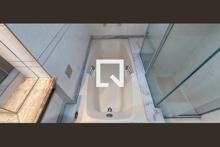 Apartamento à venda com 266m², 3 quartos e 2 vagas Apartamento à venda com 266m², 3 quartos e 2 vagasBanheiro