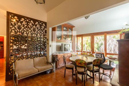 Casa de condomínio para alugar com 145m², 3 quartos e 2 vagas Casa de condomínio para alugar com 145m², 3 quartos e 2 vagasSala de Jantar