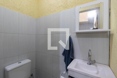 Casa à venda com 100m², 3 quartos e 2 vagas Casa à venda com 100m², 3 quartos e 2 vagasLavabo