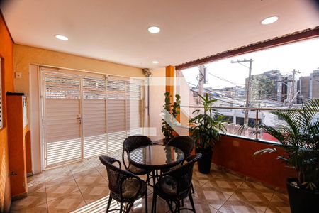 Casa à venda com 250m², 2 quartos e 1 vaga Casa à venda com 250m², 2 quartos e 1 vagaGaragem 1