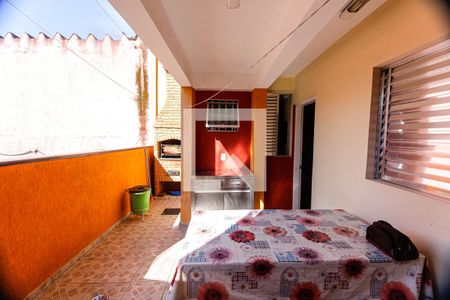 Casa à venda com 250m², 2 quartos e 1 vaga Casa à venda com 250m², 2 quartos e 1 vagaÁrea externa/Área de serviço