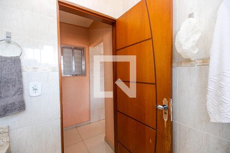 Casa à venda com 250m², 2 quartos e 1 vaga Casa à venda com 250m², 2 quartos e 1 vagaBanheiro 1