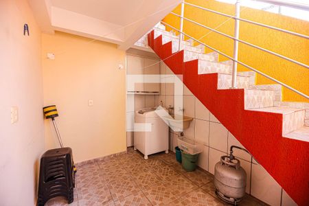 Casa à venda com 250m², 2 quartos e 1 vaga Casa à venda com 250m², 2 quartos e 1 vagaÁrea externa/Área de serviço