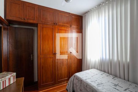 Apartamento à venda com 120m², 4 quartos e 2 vagas Apartamento à venda com 120m², 4 quartos e 2 vagasQuarto 1