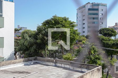 Apartamento à venda com 120m², 4 quartos e 2 vagas Apartamento à venda com 120m², 4 quartos e 2 vagasVista do quarto 3