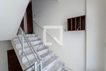 Apartamento à venda com 120m², 4 quartos e 2 vagas Apartamento à venda com 120m², 4 quartos e 2 vagasEntrada