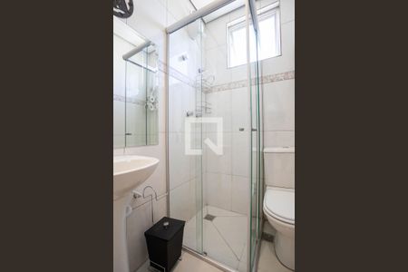 Apartamento à venda com 120m², 4 quartos e 2 vagas Apartamento à venda com 120m², 4 quartos e 2 vagasBanheiro social 2