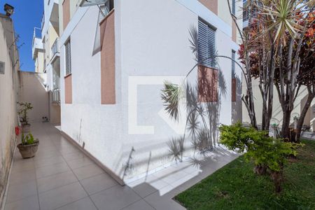 Apartamento à venda com 120m², 4 quartos e 2 vagas Apartamento à venda com 120m², 4 quartos e 2 vagasEntrada