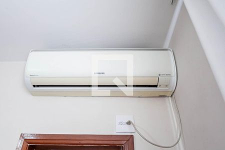 Apartamento à venda com 120m², 4 quartos e 2 vagas Apartamento à venda com 120m², 4 quartos e 2 vagasSuíte