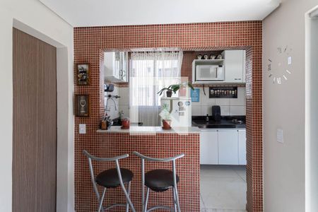 Apartamento à venda com 120m², 4 quartos e 2 vagas Apartamento à venda com 120m², 4 quartos e 2 vagasCozinha 2