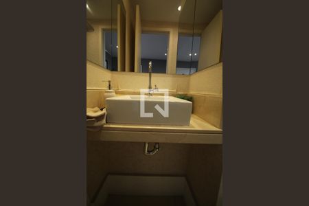 Apartamento para alugar com 145m², 4 quartos e 2 vagasLavabo