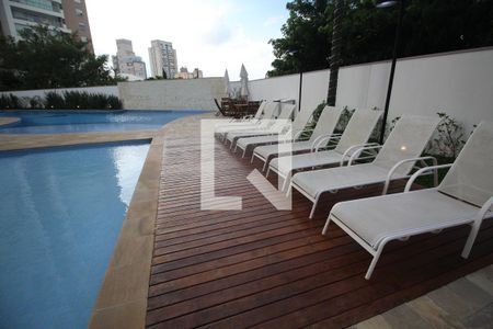 Apartamento para alugar com 145m², 4 quartos e 2 vagasÁrea comum - Piscina