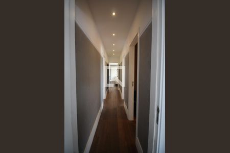 Apartamento para alugar com 145m², 4 quartos e 2 vagasCorredor