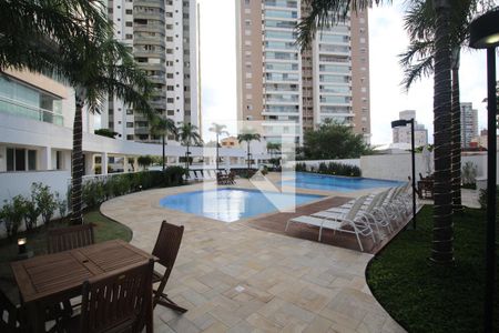 Apartamento para alugar com 145m², 4 quartos e 2 vagasÁrea comum - Piscina