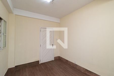 Casa à venda com 180m², 3 quartos e 6 vagas Casa à venda com 180m², 3 quartos e 6 vagasSala casa 2