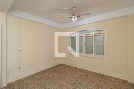 Casa à venda com 180m², 3 quartos e 6 vagas Casa à venda com 180m², 3 quartos e 6 vagasQuarto casa 2