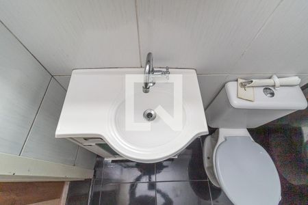 Casa à venda com 180m², 3 quartos e 6 vagas Casa à venda com 180m², 3 quartos e 6 vagasBanheiro casa 2