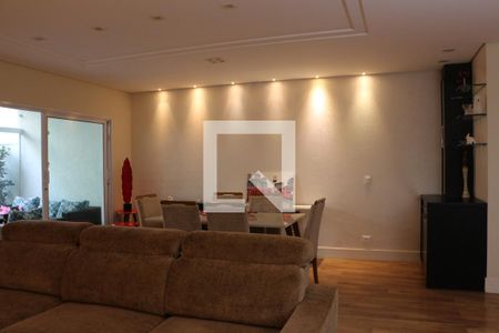 Sala de casa à venda com 3 quartos, 200m² em Chácara Califórnia, São Paulo