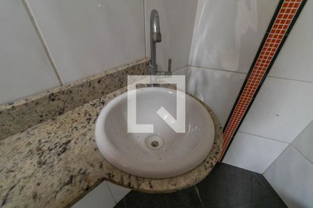 Casa à venda com 119m², 3 quartos e 2 vagas Casa à venda com 119m², 3 quartos e 2 vagasLavabo