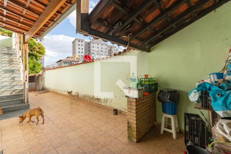 Casa à venda com 350m², 3 quartos e 4 vagas Casa à venda com 350m², 3 quartos e 4 vagasÁrea de Serviço