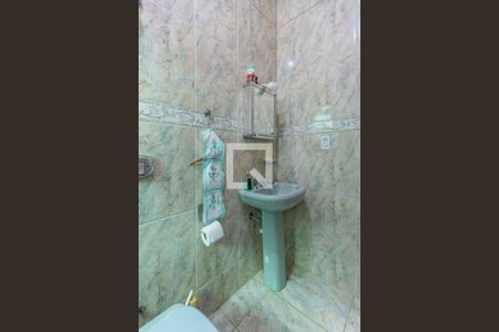 Casa à venda com 350m², 3 quartos e 4 vagas Casa à venda com 350m², 3 quartos e 4 vagasBanheiro suíte 1