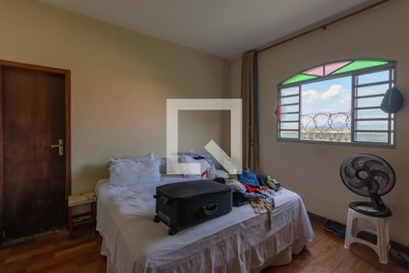 Casa à venda com 350m², 3 quartos e 4 vagas Casa à venda com 350m², 3 quartos e 4 vagasSuíte 2