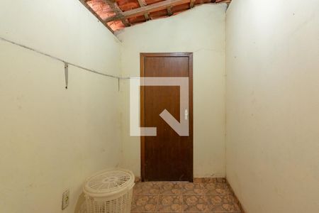 Casa à venda com 350m², 3 quartos e 4 vagas Casa à venda com 350m², 3 quartos e 4 vagasQuarto de Serviço 3