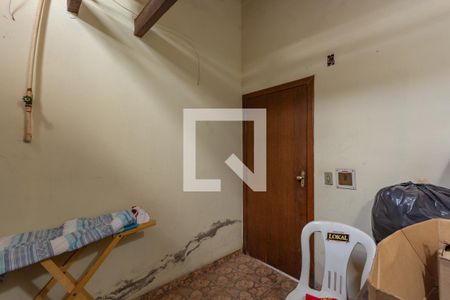 Casa à venda com 350m², 3 quartos e 4 vagas Casa à venda com 350m², 3 quartos e 4 vagasQuarto de Serviço 1