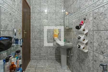 Casa à venda com 350m², 3 quartos e 4 vagas Casa à venda com 350m², 3 quartos e 4 vagasBanheiro suíte 2