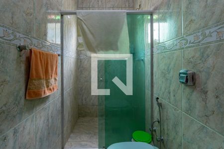 Casa à venda com 350m², 3 quartos e 4 vagas Casa à venda com 350m², 3 quartos e 4 vagasBanheiro suíte 1