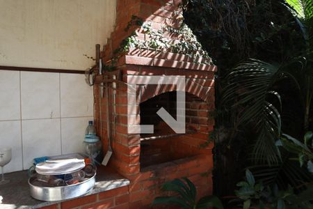 Casa à venda com 110m², 3 quartos e 3 vagasÁrea comum - Churrasqueira