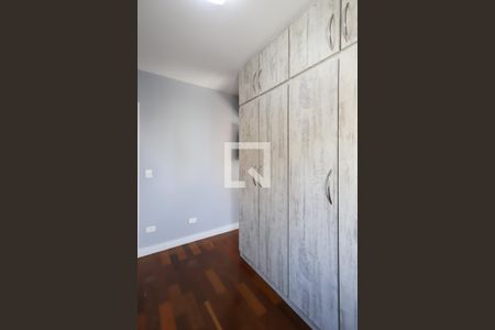 Apartamento à venda com 200m², 3 quartos e 3 vagas Apartamento à venda com 200m², 3 quartos e 3 vagasCloset