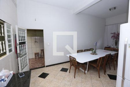 Casa à venda com 200m², 4 quartos e 3 vagasSala de Jantar