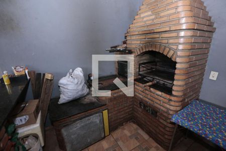 Casa à venda com 200m², 4 quartos e 3 vagasChurrasqueira