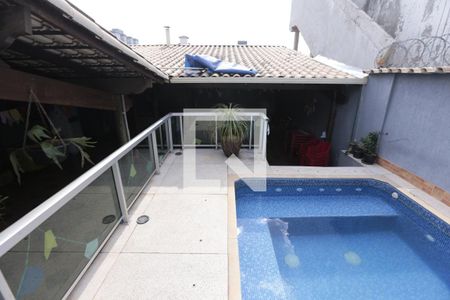 Casa à venda com 200m², 4 quartos e 3 vagasPiscina