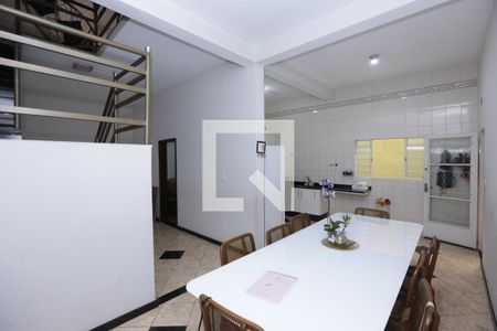 Casa à venda com 200m², 4 quartos e 3 vagasSala de Jantar