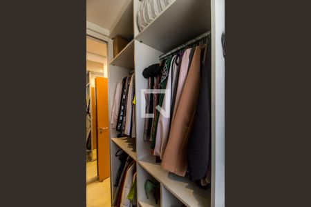Apartamento à venda com 116m², 3 quartos e 2 vagasCloset da suíte 1