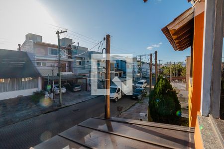 Casa de condomínio à venda com 177m², 3 quartos e 2 vagasVista