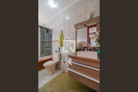 Casa de condomínio à venda com 177m², 3 quartos e 2 vagasQuarto 1 - suíte