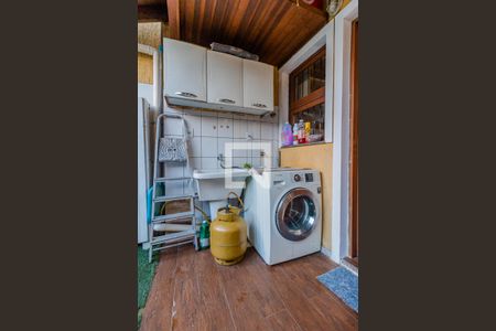 Casa de condomínio à venda com 177m², 3 quartos e 2 vagasÁrea de Serviço