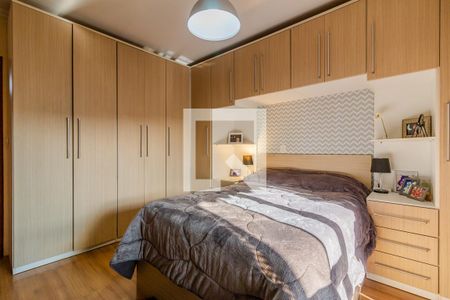 Casa de condomínio à venda com 177m², 3 quartos e 2 vagasQuarto 1