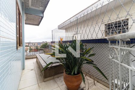 Casa à venda com 248m², 5 quartos e 2 vagas Casa à venda com 248m², 5 quartos e 2 vagasVaranda da Suíte 1