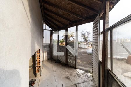 Casa à venda com 248m², 5 quartos e 2 vagas Casa à venda com 248m², 5 quartos e 2 vagasTerraço