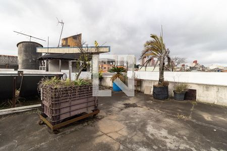 Casa à venda com 248m², 5 quartos e 2 vagas Casa à venda com 248m², 5 quartos e 2 vagasTerraço