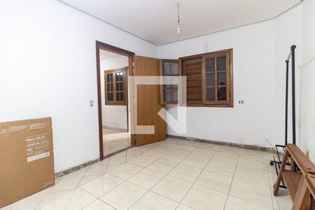 Casa à venda com 248m², 5 quartos e 2 vagas Casa à venda com 248m², 5 quartos e 2 vagasQuarto 5