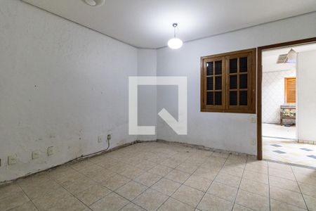 Casa à venda com 248m², 5 quartos e 2 vagas Casa à venda com 248m², 5 quartos e 2 vagasQuarto 4